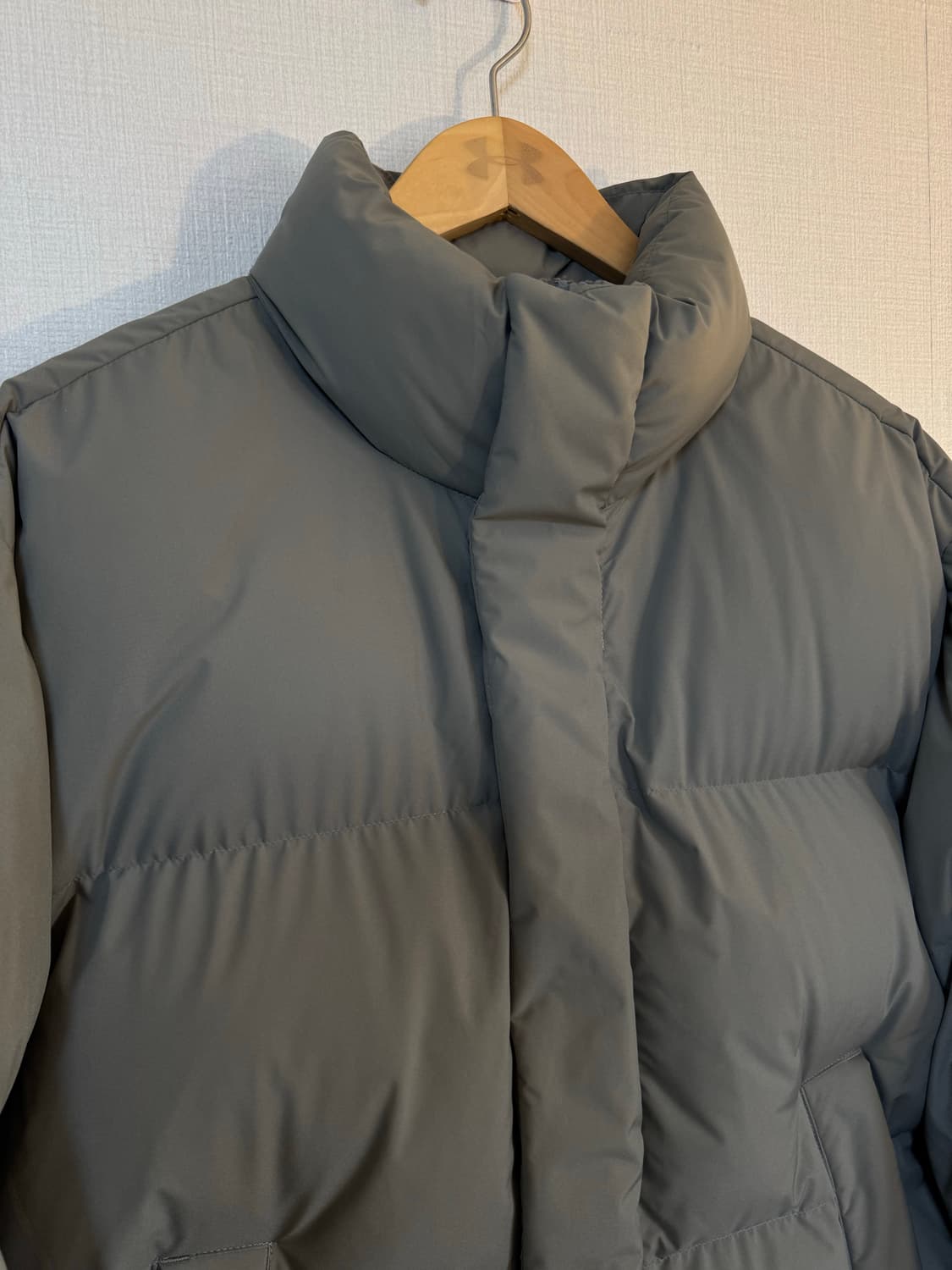 [M]무신사 스탠다드 숏패딩 점퍼 그레이 상품이미지3