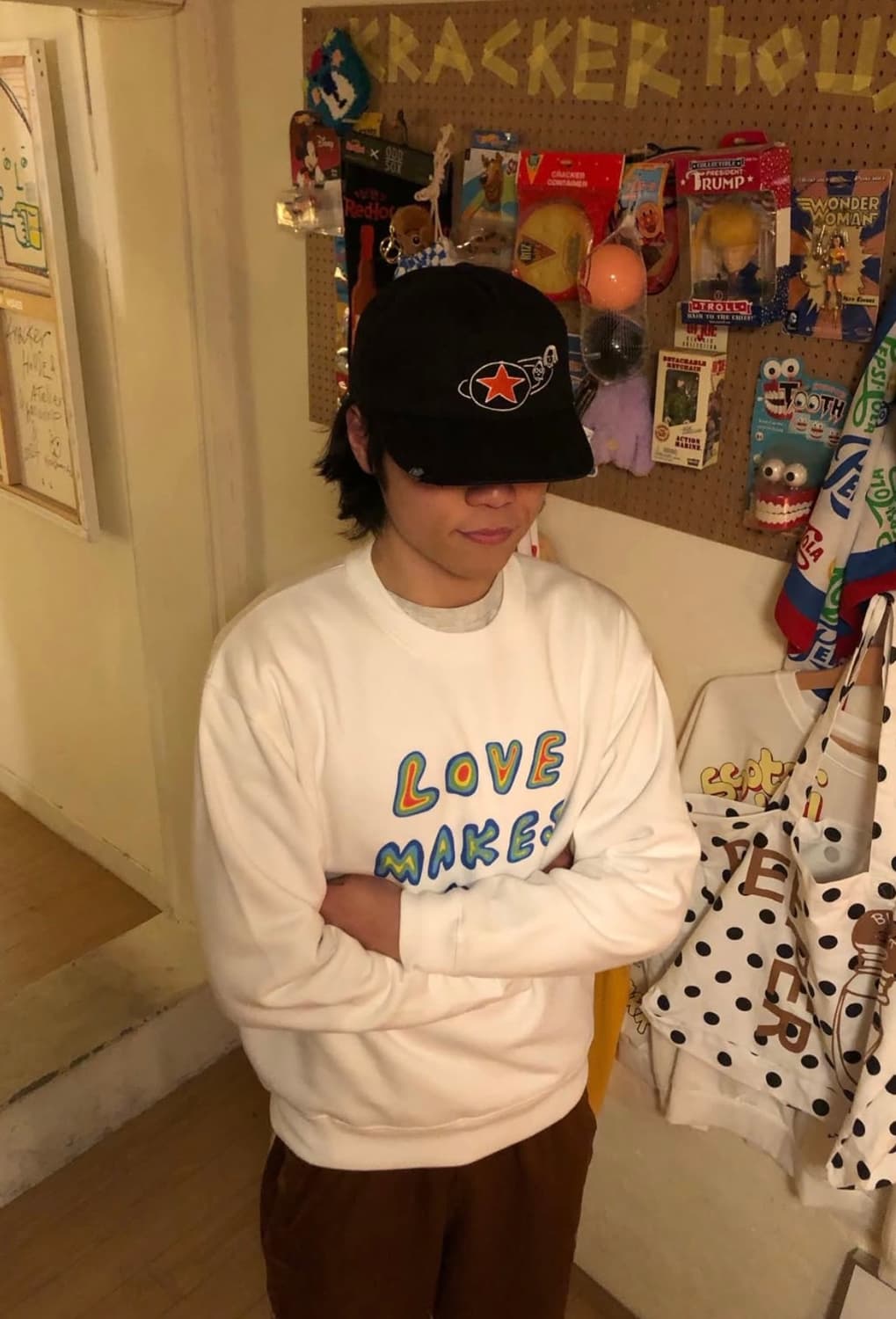 (구매)크래커하우스 numb sweatshirt 스웻셔츠 맨투맨 김다한 상품이미지2