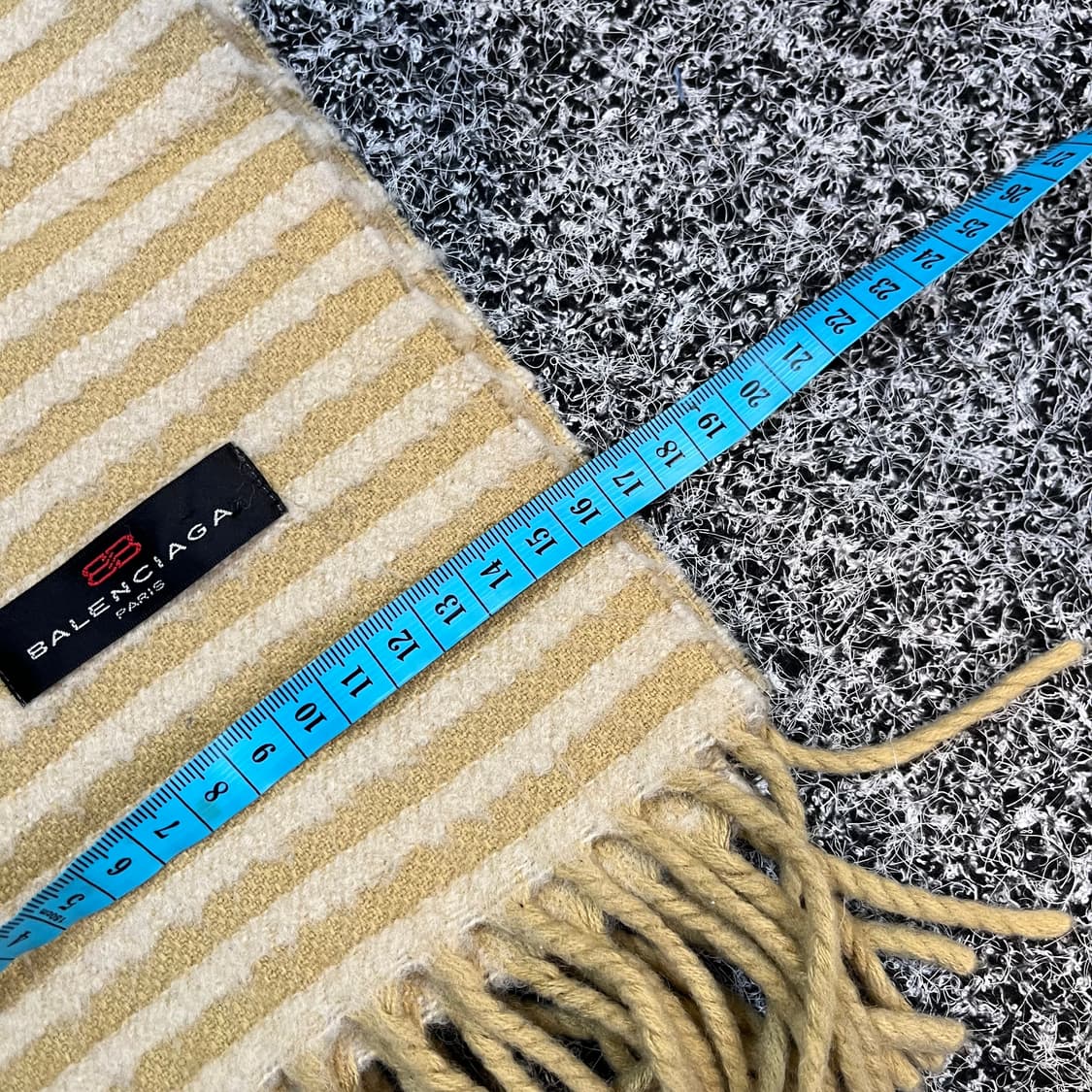 빈티지 발렌시아가 머플러 90s  상품이미지4