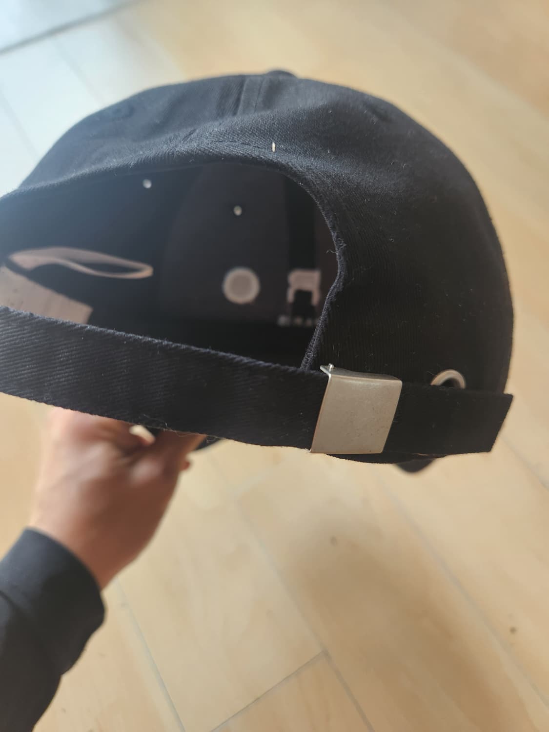 이로 에센셜 코튼 로고 자수 볼캡 블랙 F 상품이미지3