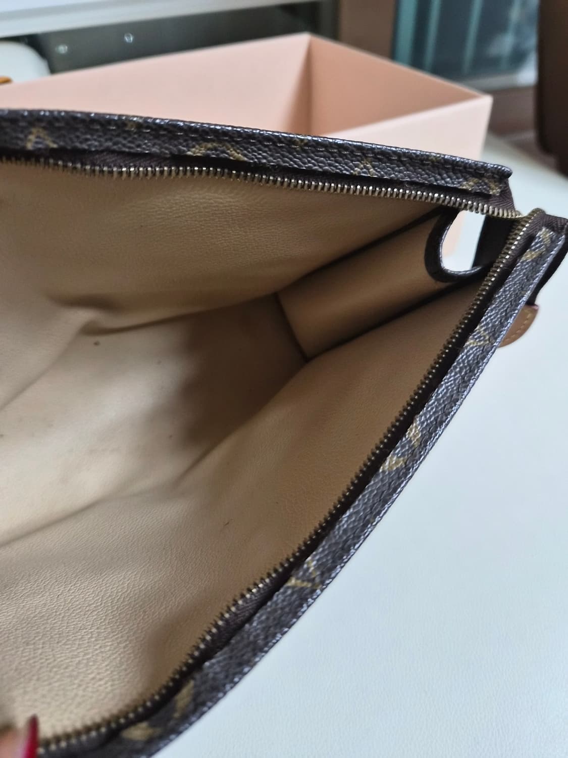 루이비통 정품 클러치  상품이미지6