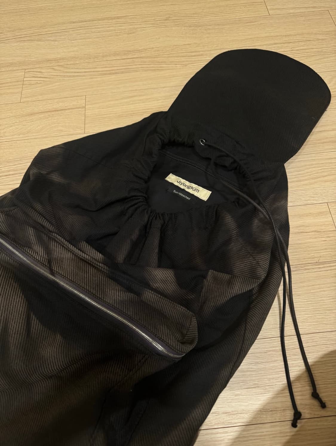 jiyongkim 지용킴 선블리치드 백팩 상품이미지2