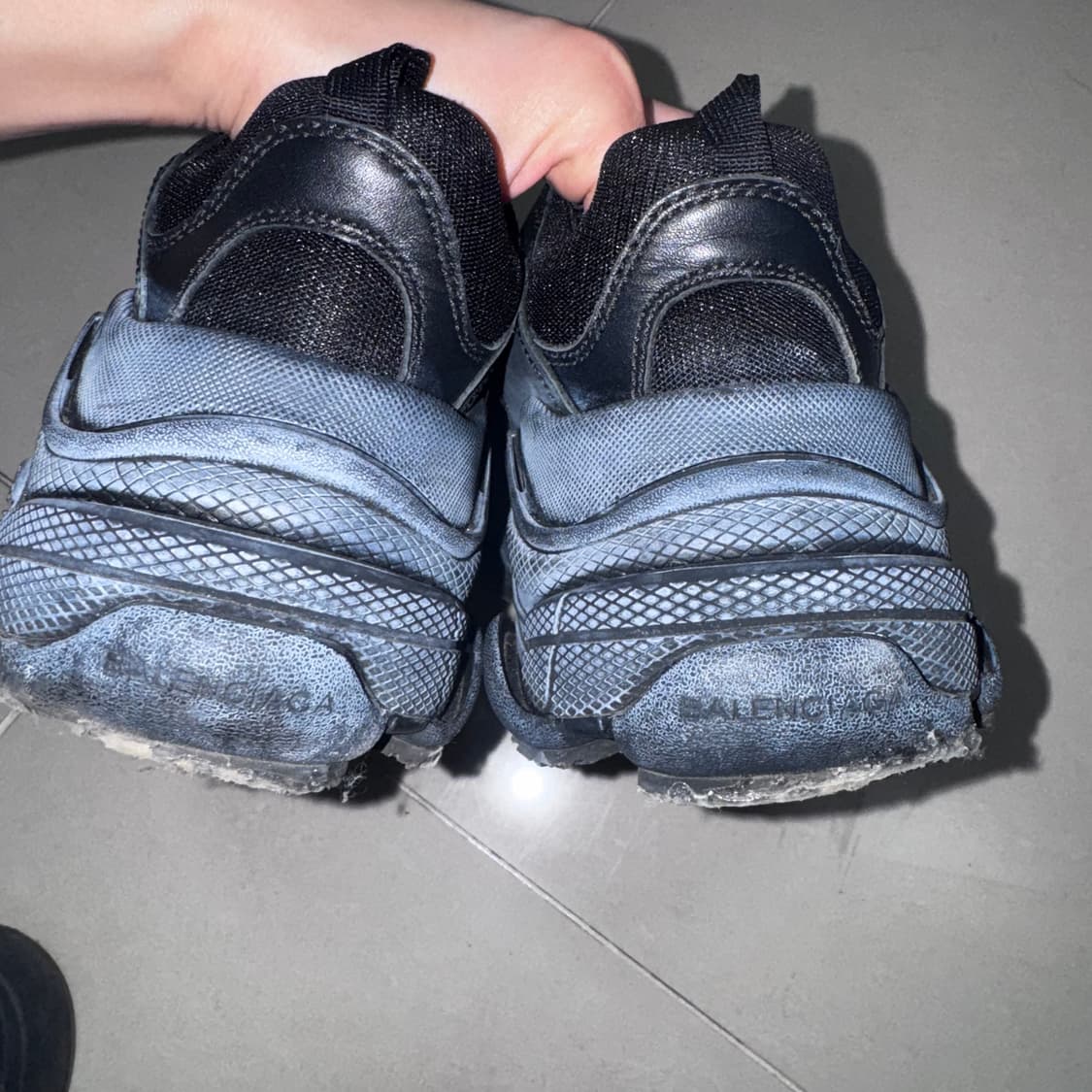 발렌 더티 트리플s (블랙 / 39 (260) ) 상품이미지3