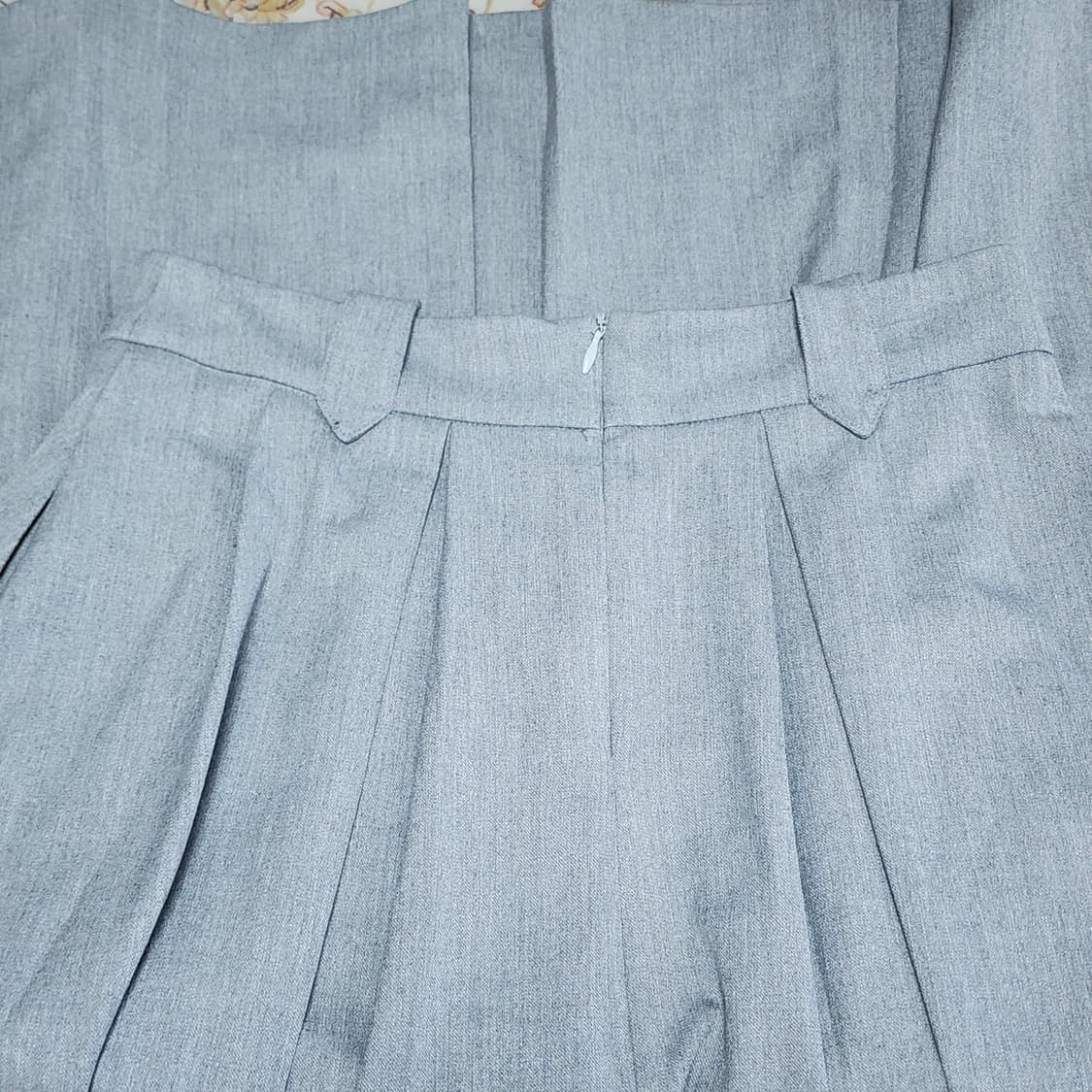 ZARA 자라 플리츠 롱스커트
26 상품이미지3