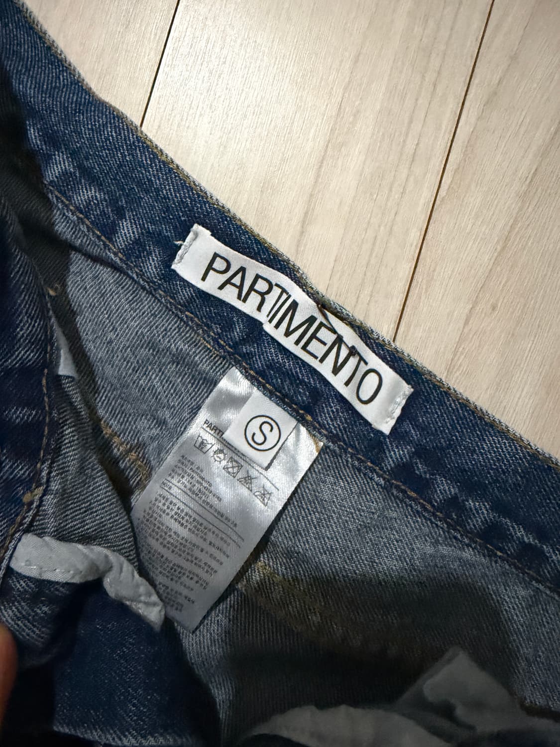 파르티멘토 우먼 스터드 포인티드 진_미드 블루 상품이미지4