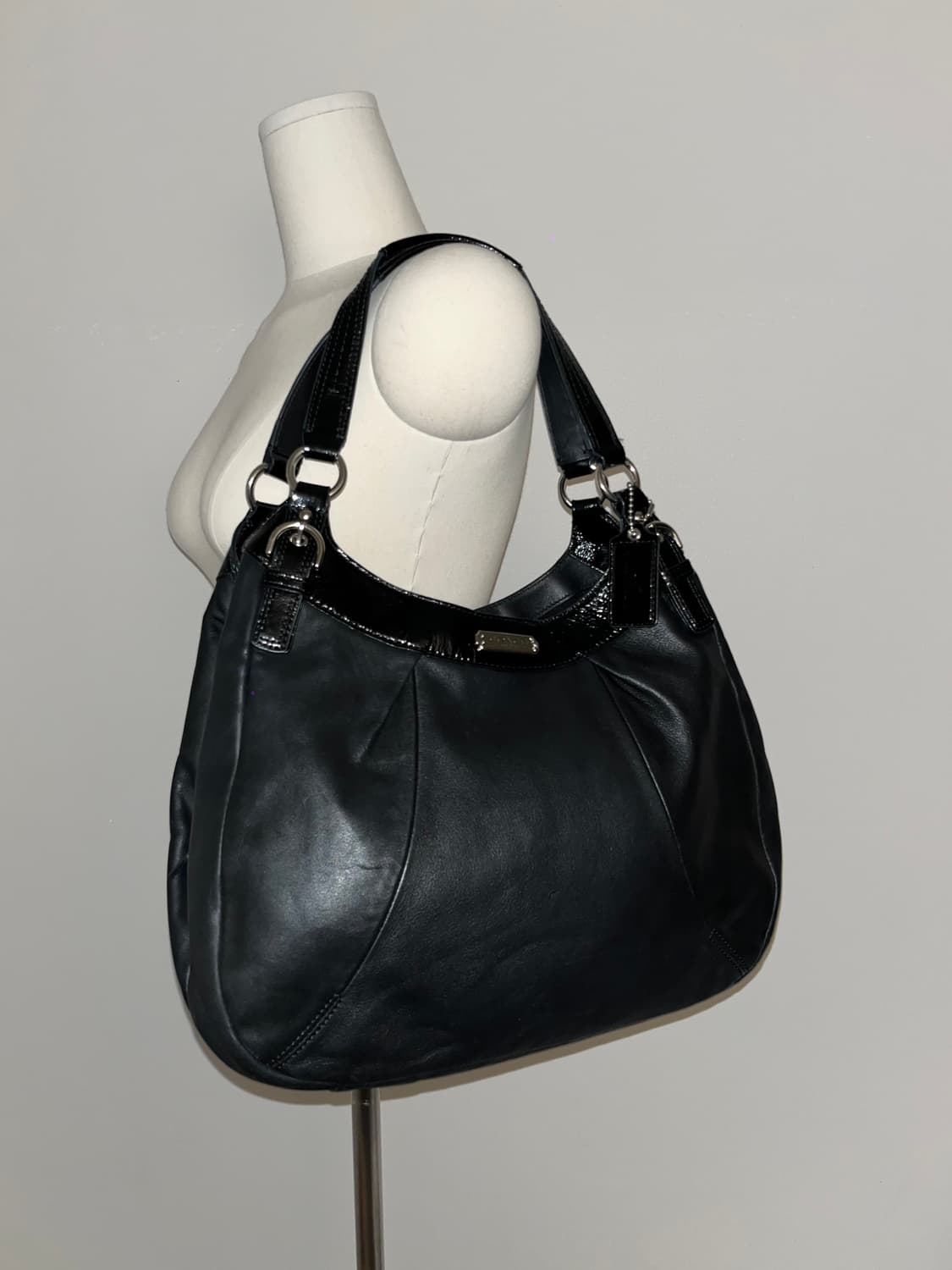 Coach All Black Shoulder bag 상품이미지1