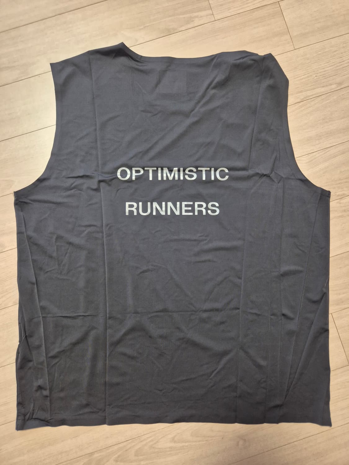 [새상품/L] Optimistic Runners 옵티미스틱러너스 탱크탑 상품이미지3