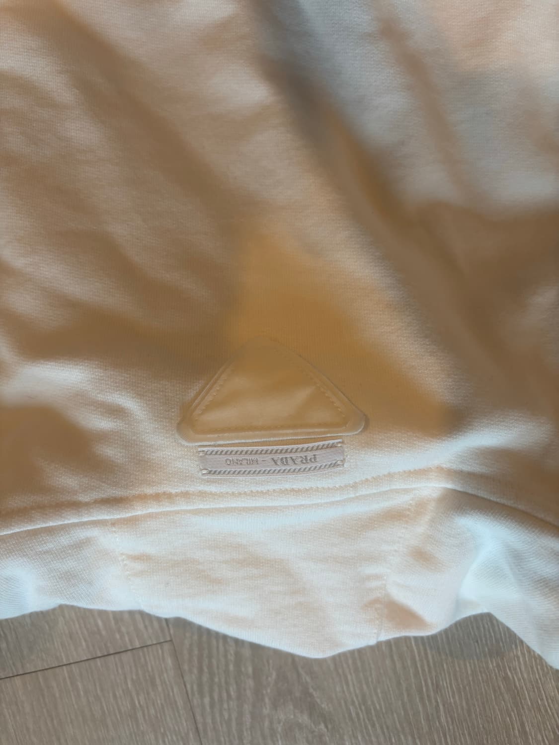 프라다 남성 로고 코튼 후드 티셔츠 상품이미지4