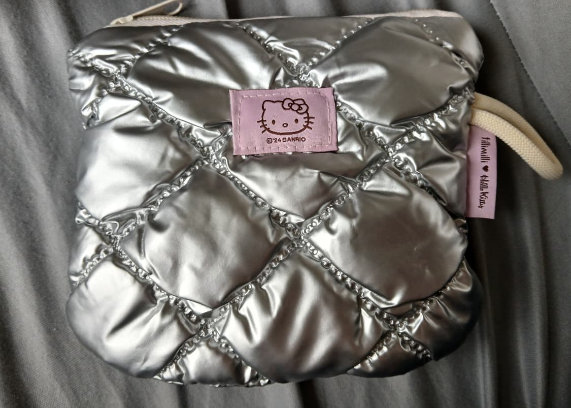 헬로키티 퀼팅 파우치 상품이미지1