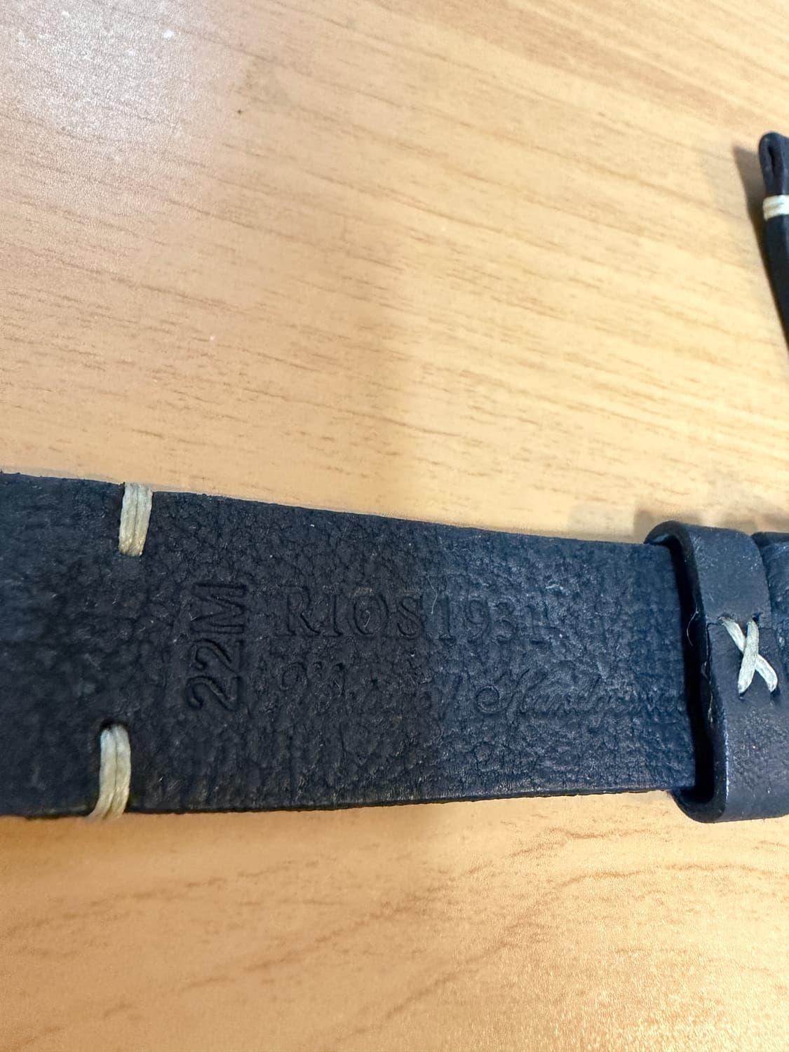 리오스1931 베드퍼드 블랙 스트랩 (22mm, 1회 사용) 상품이미지3