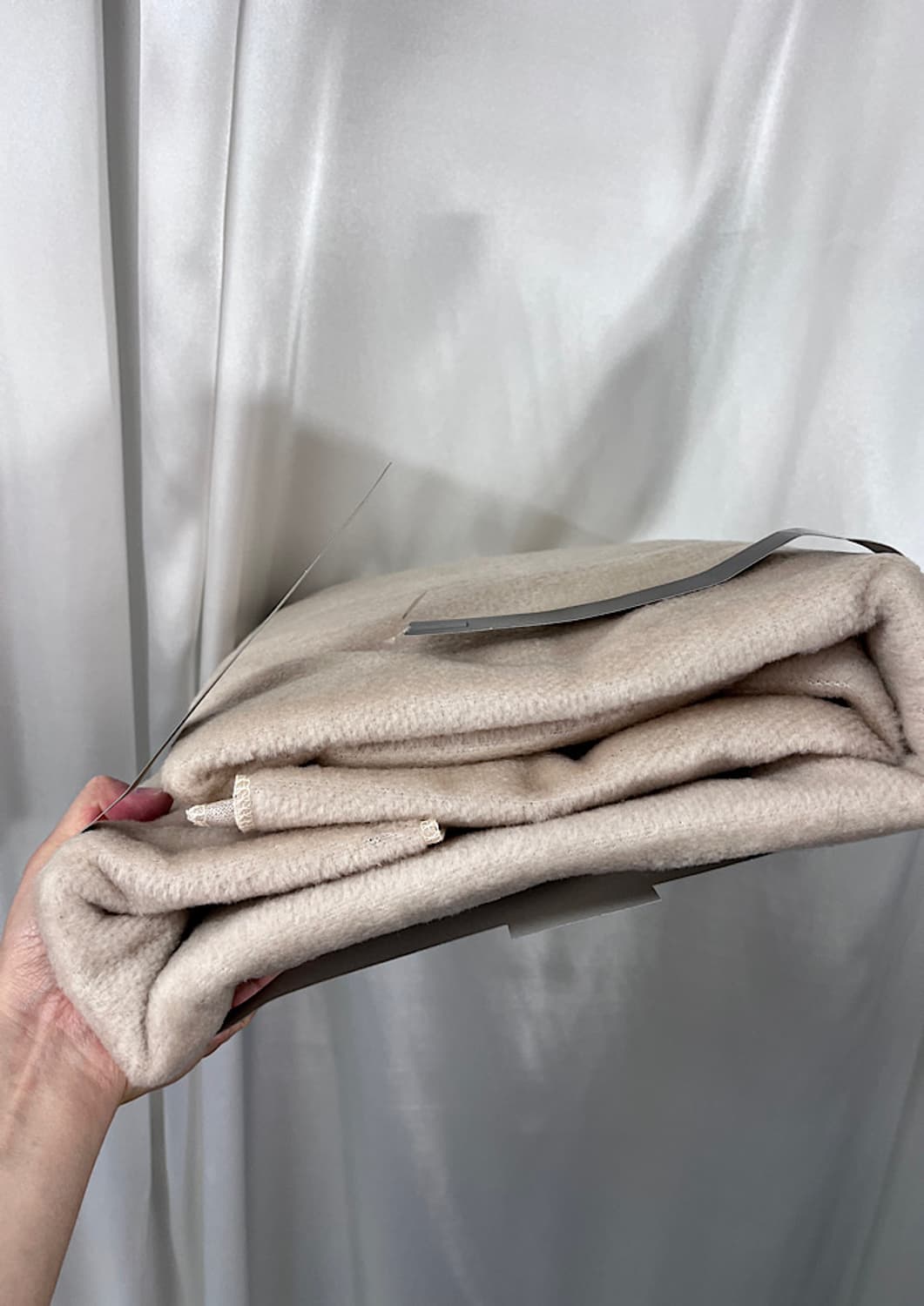 Yves Saint Laurent Blanket 상품이미지4