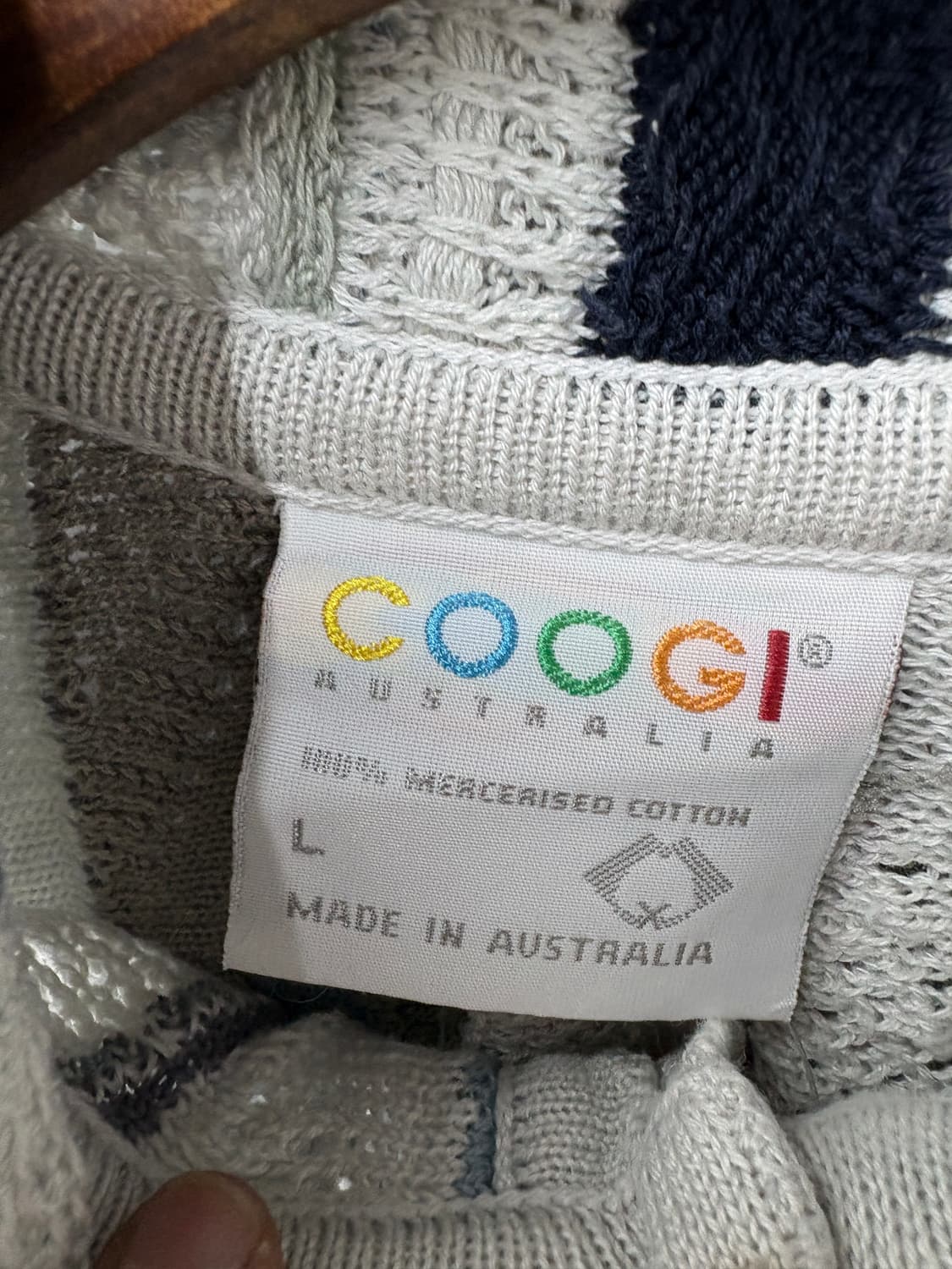 쿠지 3D 케이블 데미지 버튼 반팔니트 A3656 상품이미지6