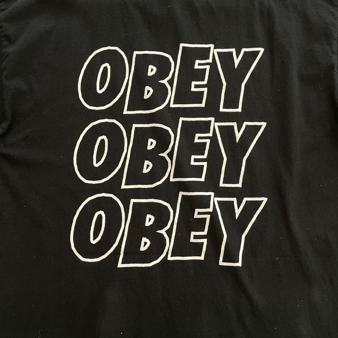 Obey 오베이 블랙 반팔티 E706 상품이미지5