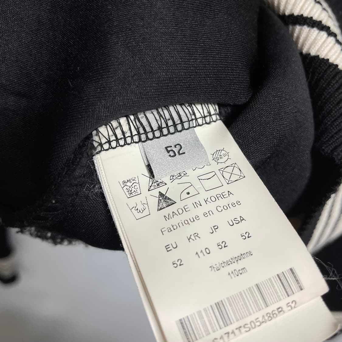 [2XL] 솔리드옴므 블랙 라인 포인트 맨투맨 상품이미지3