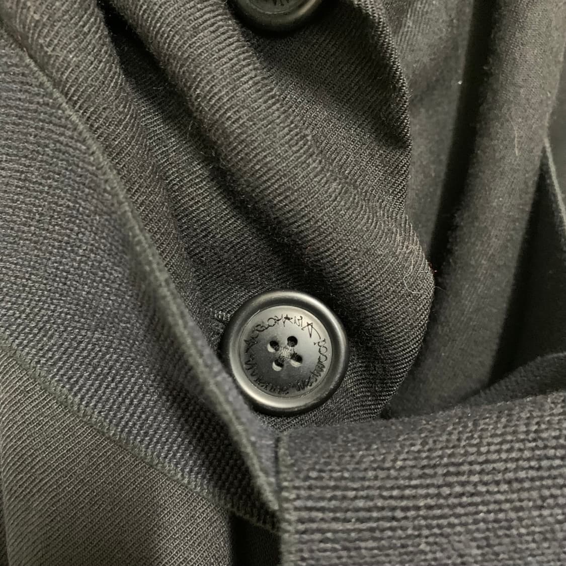 비비안 웨스트우드 입체 재단 울 코트 상품이미지8