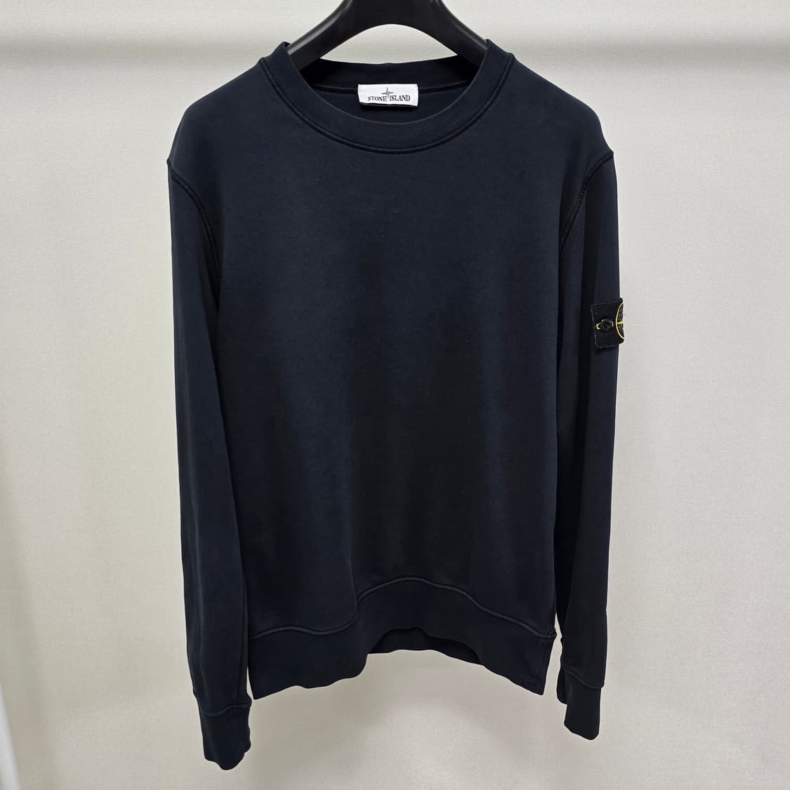 스톤아일랜드 맨투맨 L사이즈 100 판매 상품이미지1