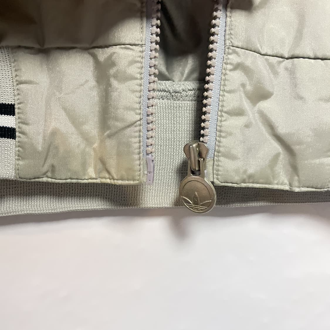 아디다스 오리지널 올드스쿨 바람막이 L 상품이미지5