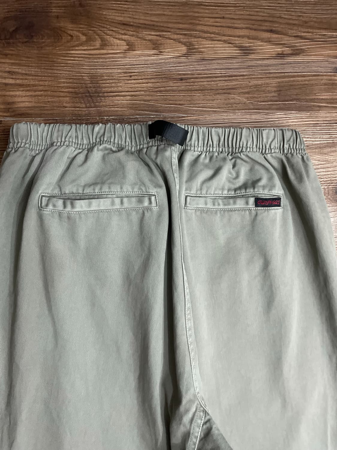 그라미치 루즈 테이퍼드 팬츠 그레이 상품이미지9