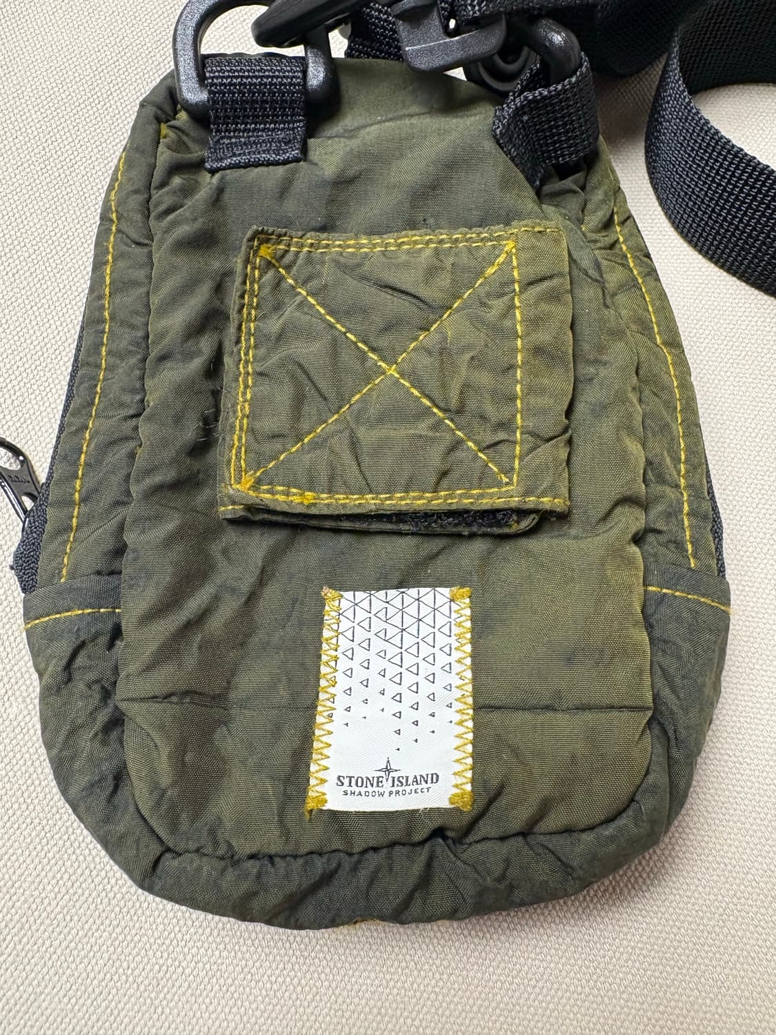 스톤아일랜드 쉐도우프로젝트 나일론 와펜 크로스백 상품이미지2