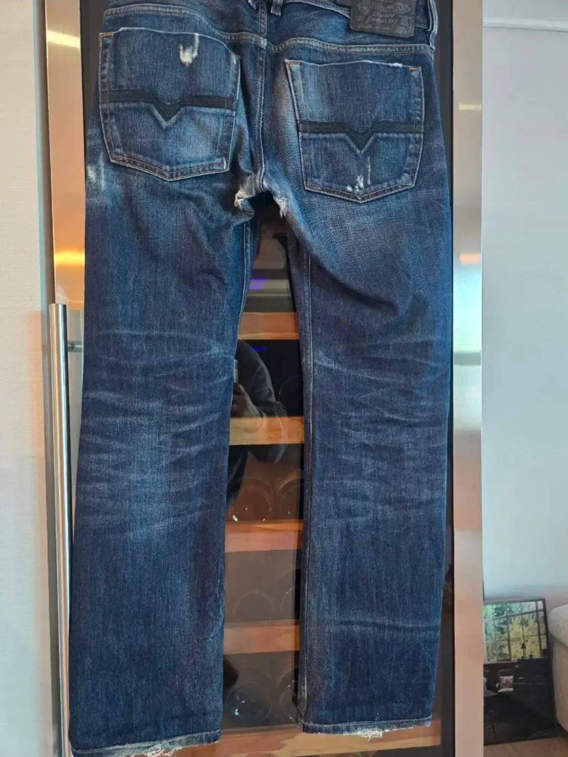 디젤 자티니 32사이즈입니다. 상품이미지4
