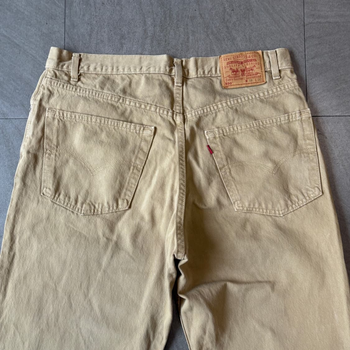 02년도 미국 생산 리바이스 550데님 베이지 팬츠 상품이미지7