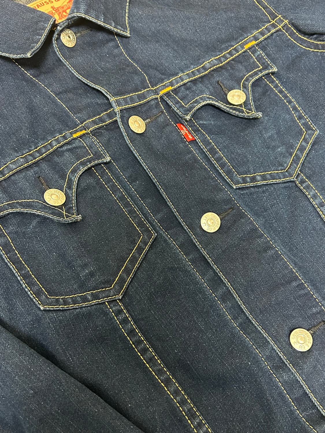 리바이스 타입 1 아이코닉 진청 데님셔츠 상품이미지4