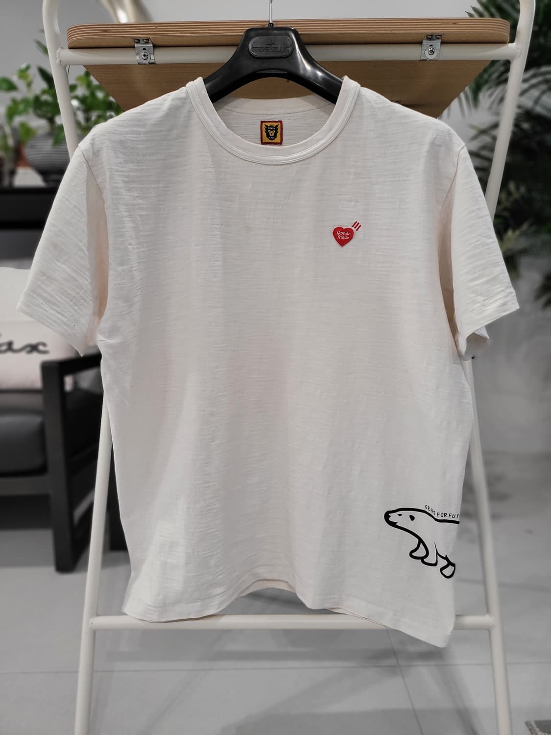 🐻 [휴먼메이드] 북극곰 하트 자수 티셔츠 XXL 상품이미지1