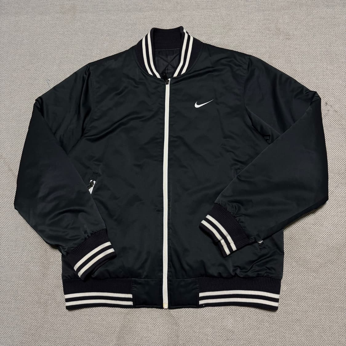 나이키 리버시블 퀄팅 봄버 자켓 상품이미지1