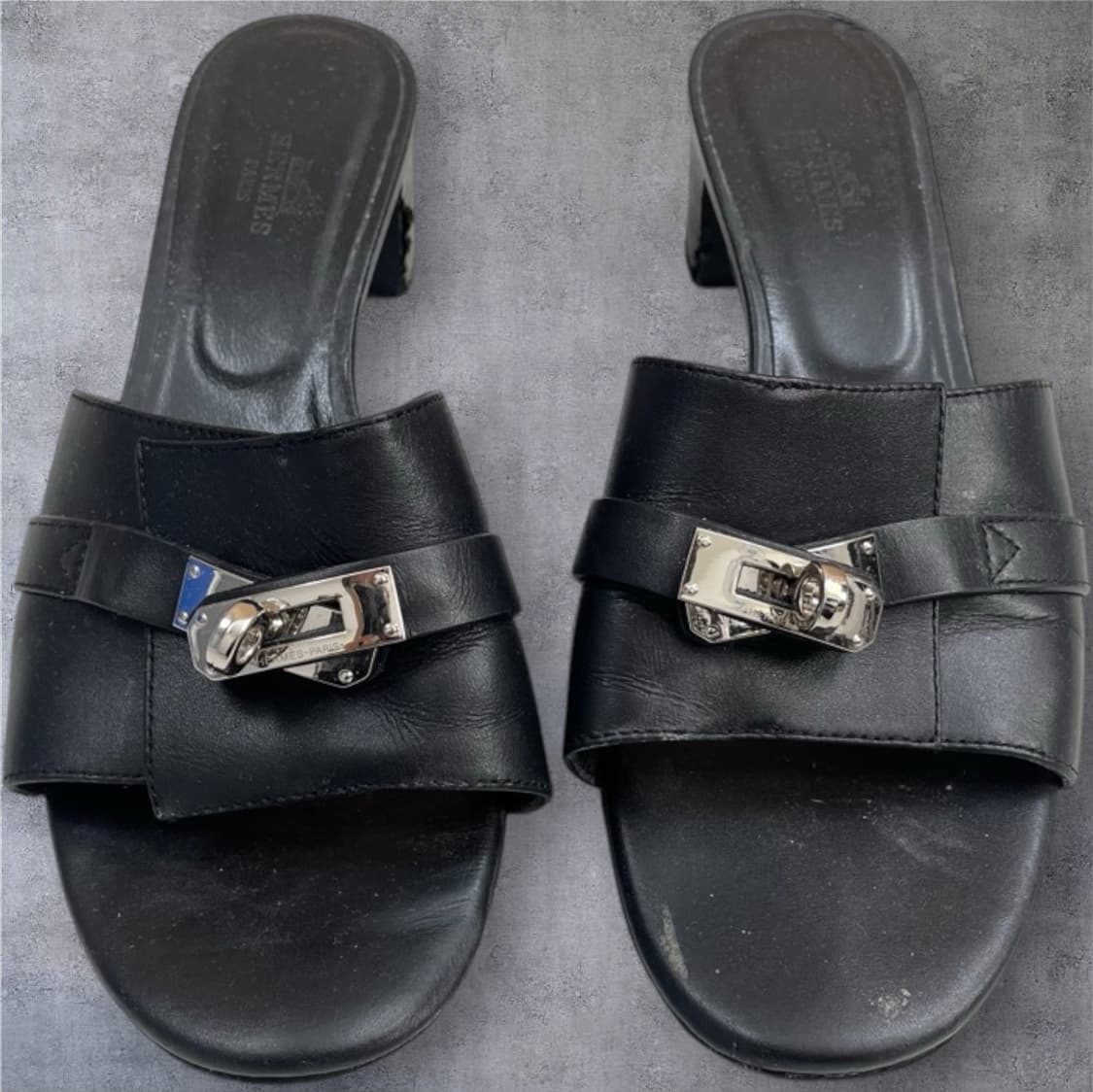 에르메스 HERMES 지지 gigi 50 켈리 버클 샌들 힐 39 상품이미지1