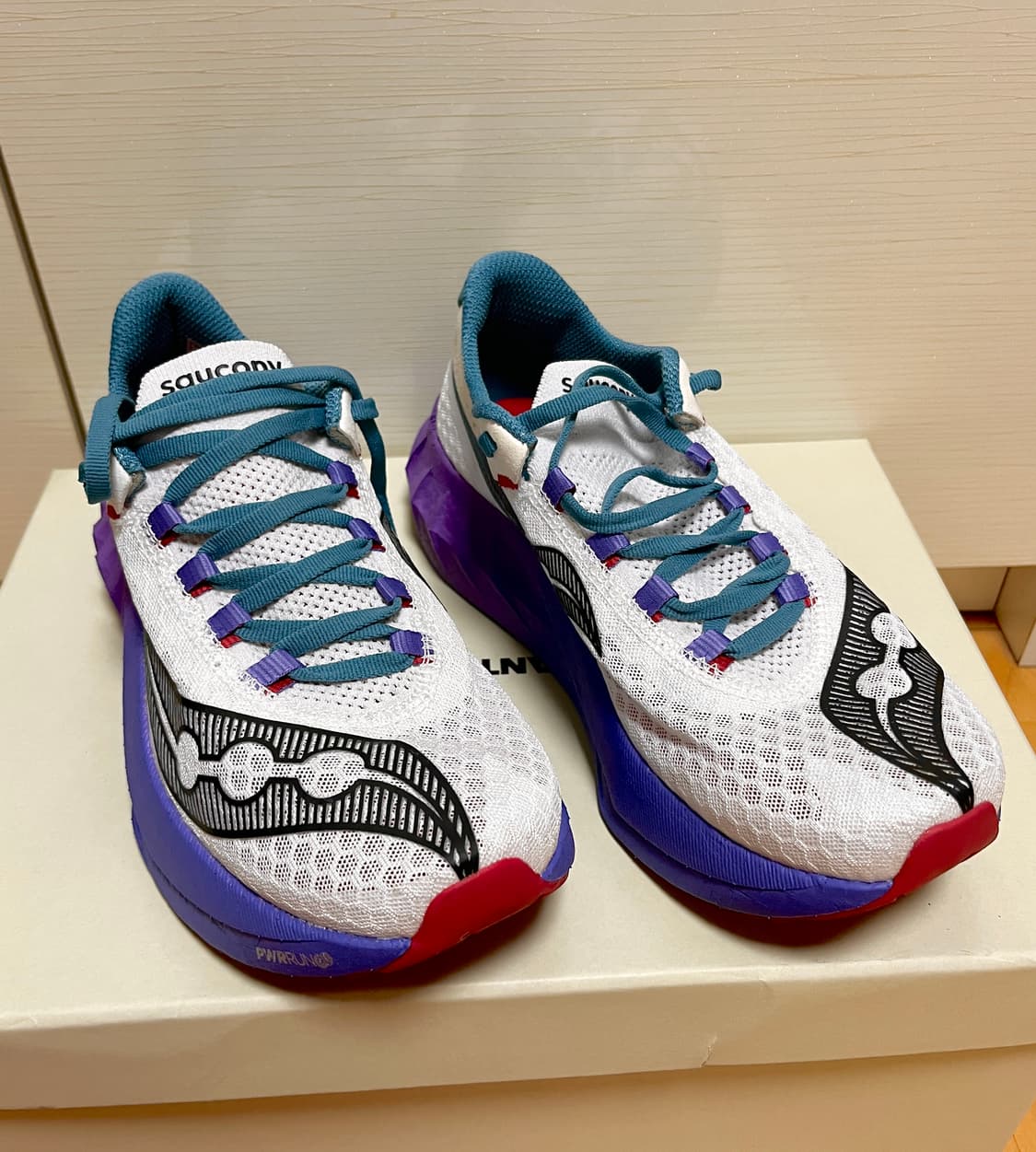 써코니 엔돌핀 프로4 235 상품이미지4