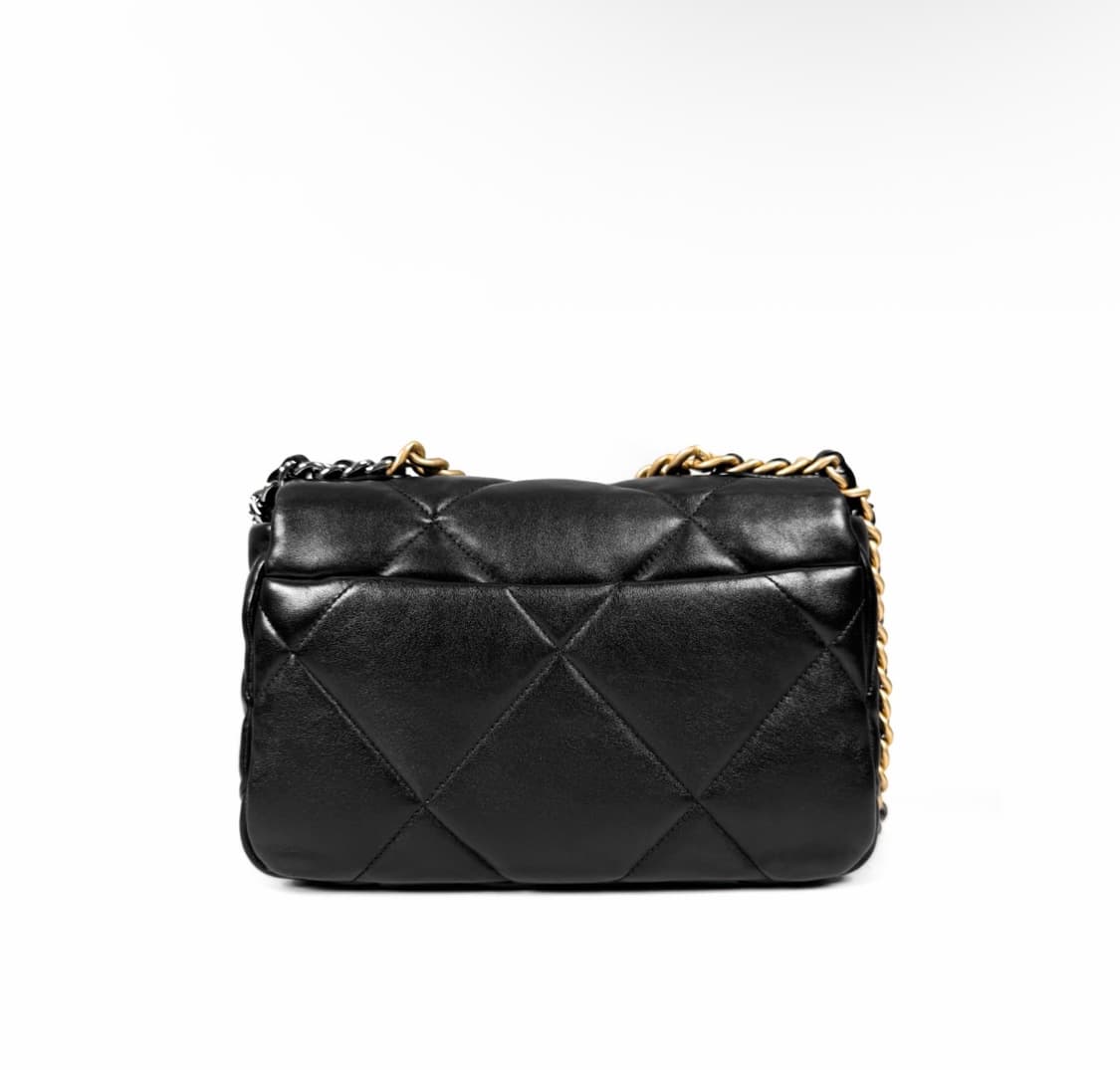 샤넬 여성 19 플랩백 램스킨 핸드백 미디움 금장 블랙 AS1160 상품이미지3