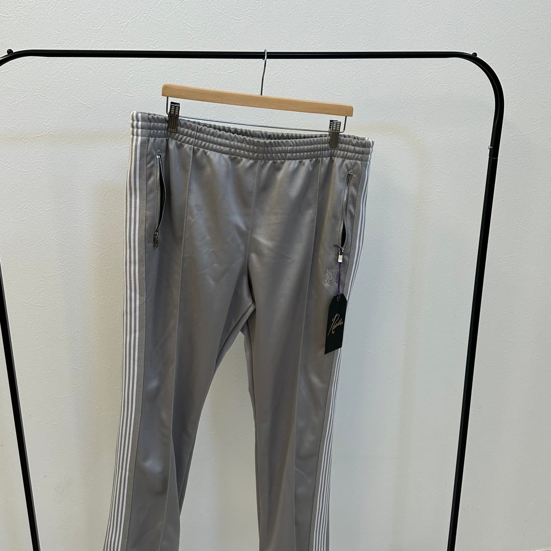 니들스 트랙팬츠  상품이미지2