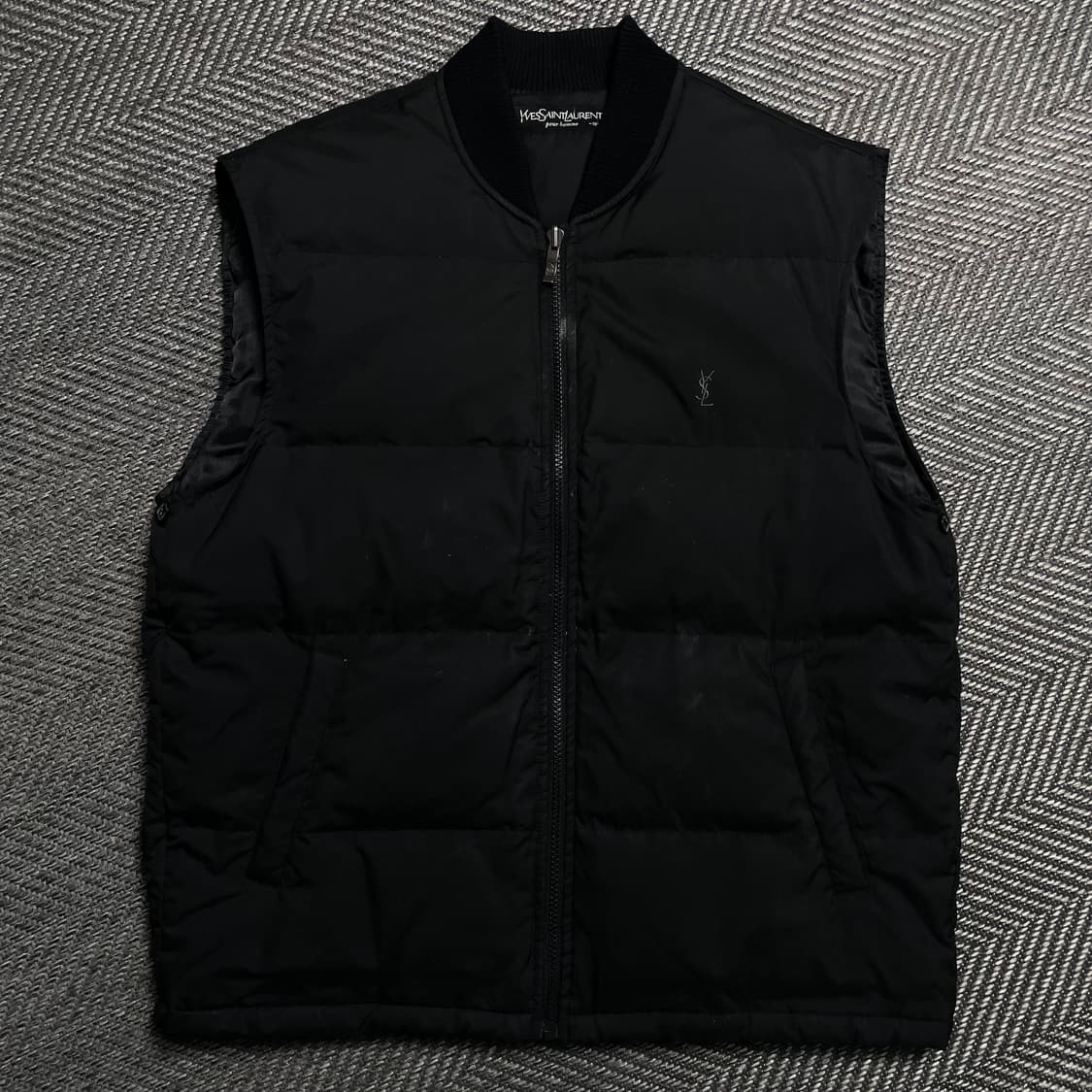 90s 입생로랑 아카이브 자수로고 미니멀 다운 조끼 베스트o 5950 상품이미지1