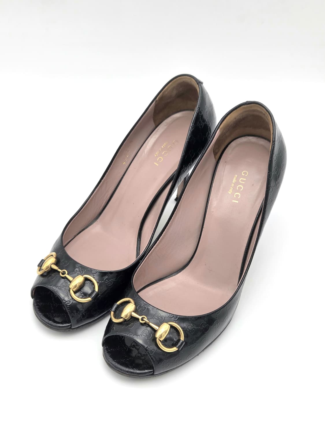 구찌 블랙 페이던트 홀스빗 핍토 펌프스 상품이미지1