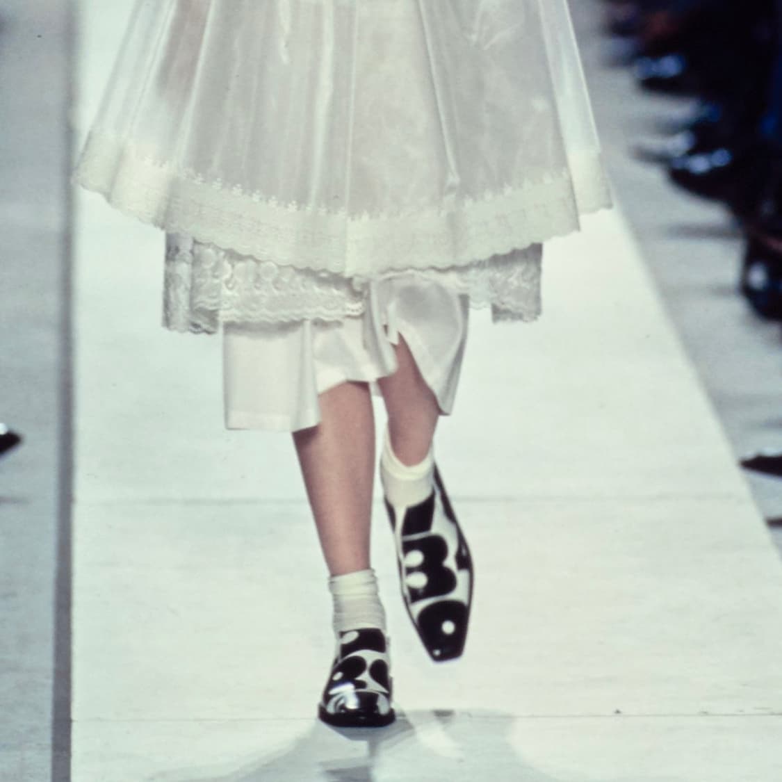 Number Printing Square Toe Shoes 상품이미지1