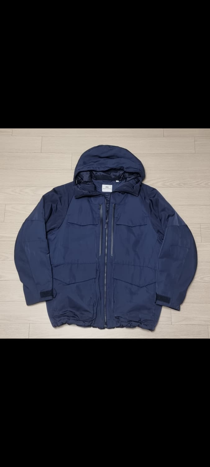 유니클로 화이트마운티니어링 상품이미지1