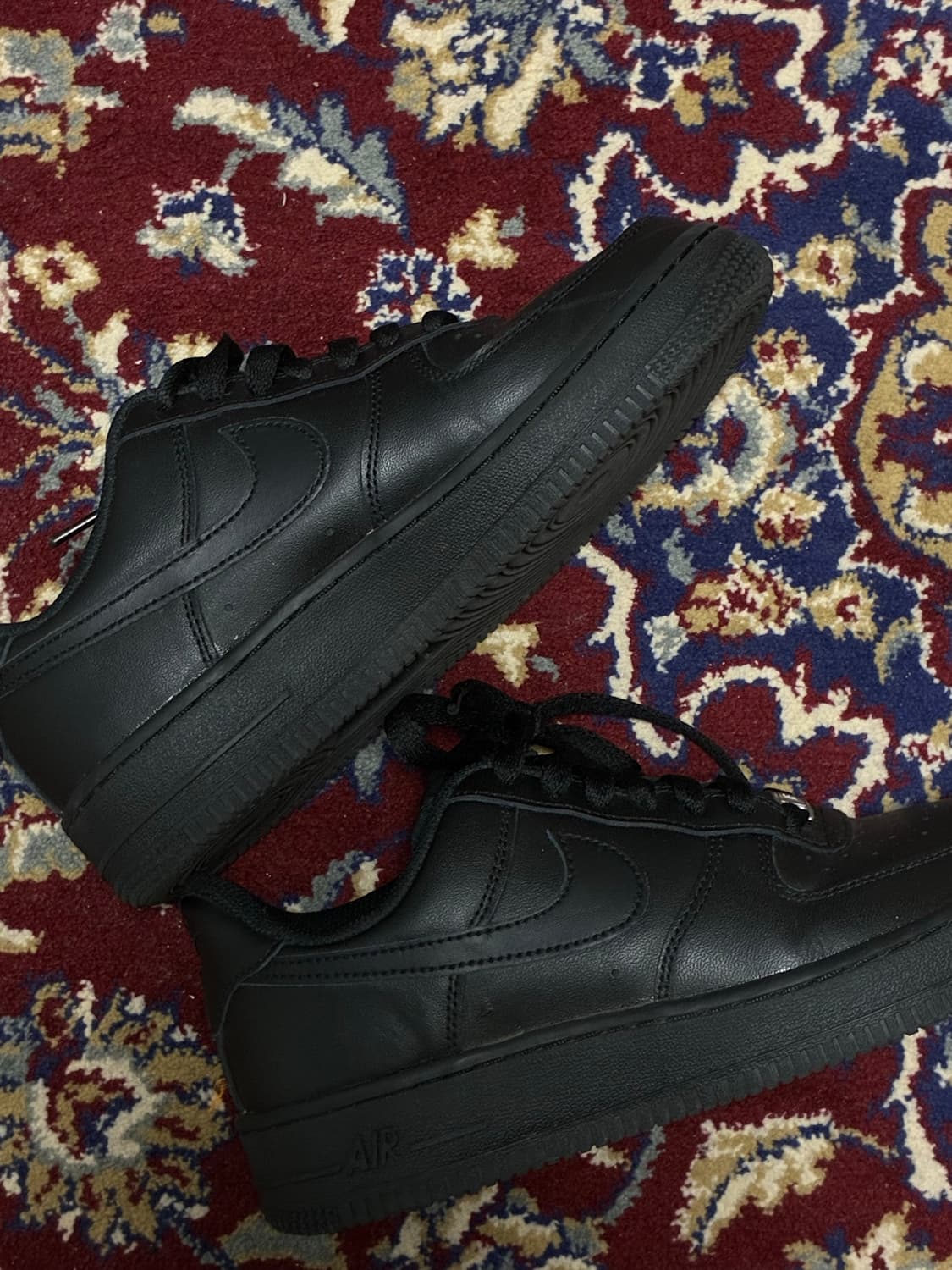 에어포스 1 올블랙 235 상품이미지2