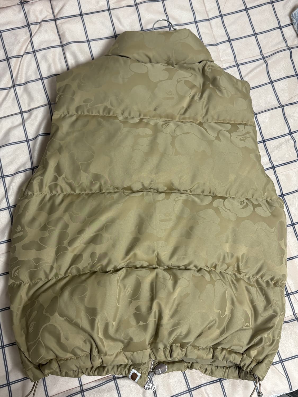 베이프 패딩조끼 L 팝니다 상품이미지2