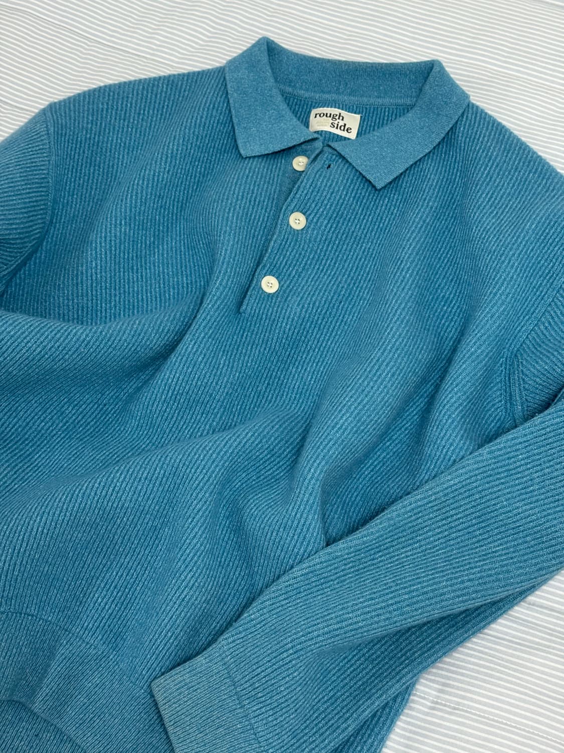 러프사이드 카라 니트 상품이미지2