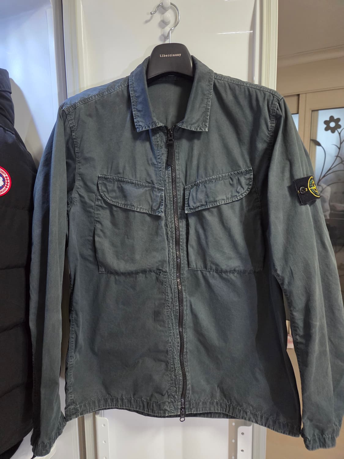 [정품/급처] 스톤아일랜드 올드이펙트 오버셔츠 세이지 그린 상품이미지2