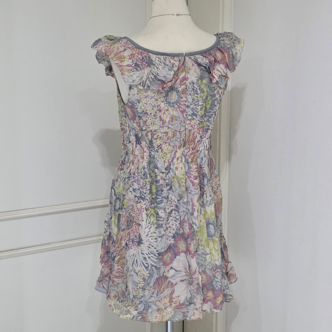 질스튜어트 일본빈티지)플로럴 휴양지 모리걸st 쉬폰 민소매 여름원피스 상품이미지3