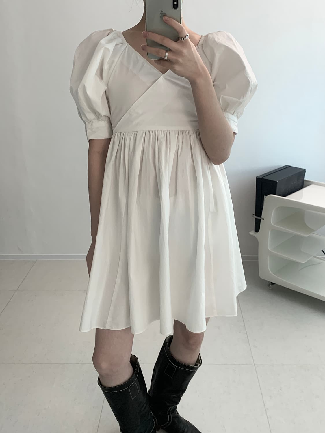 Ribbon Puff Mini Dress 상품이미지2