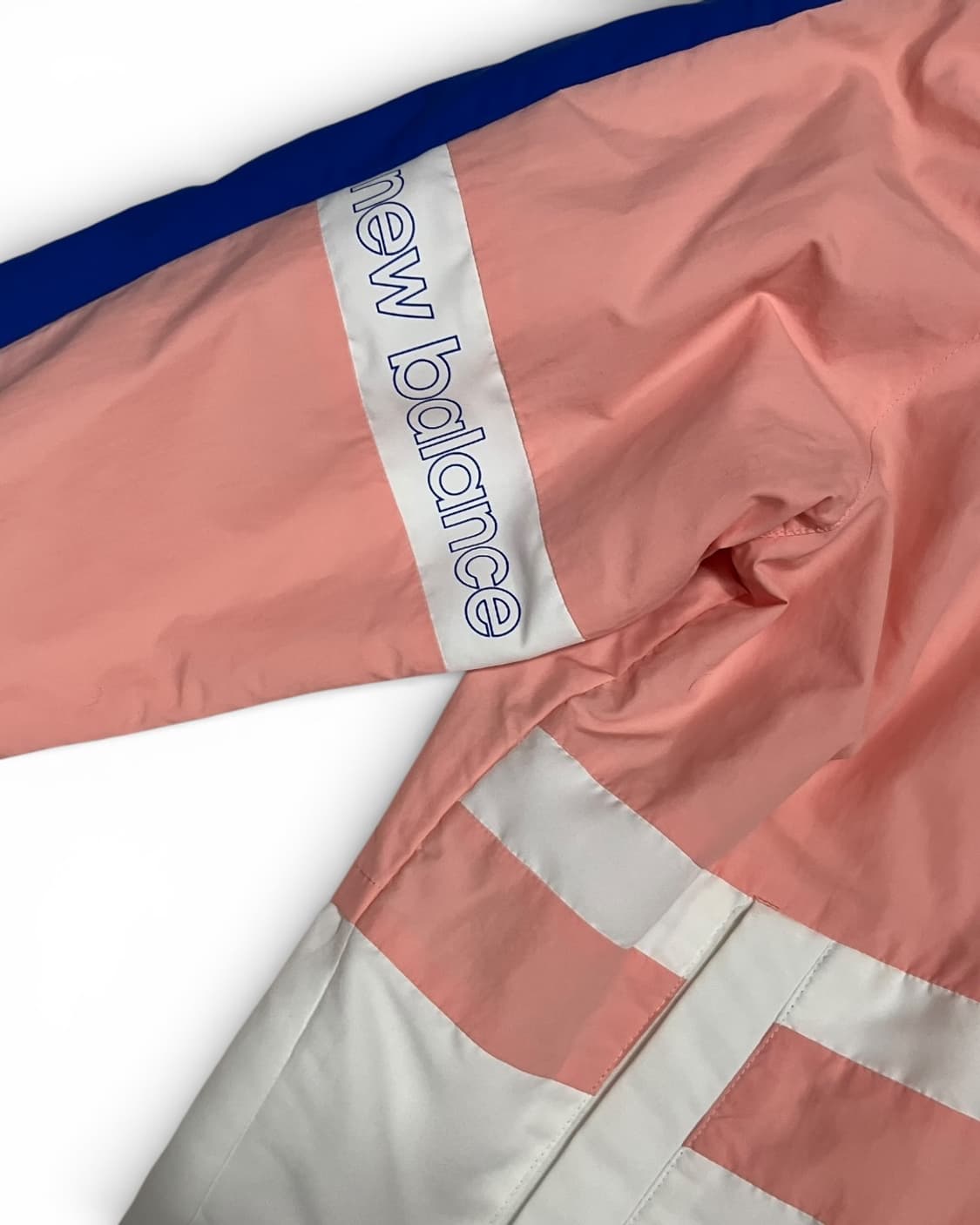 뉴발란스 핑크 배색 바람막이 기능성 집업 100 상품이미지3