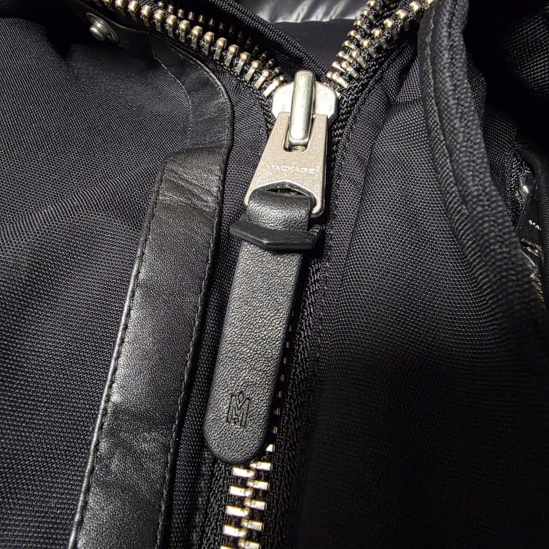 {클로젯}[42][23~24F/w]맥케이지 딕슨 실버퍼 숏 다운 패딩 상품이미지4