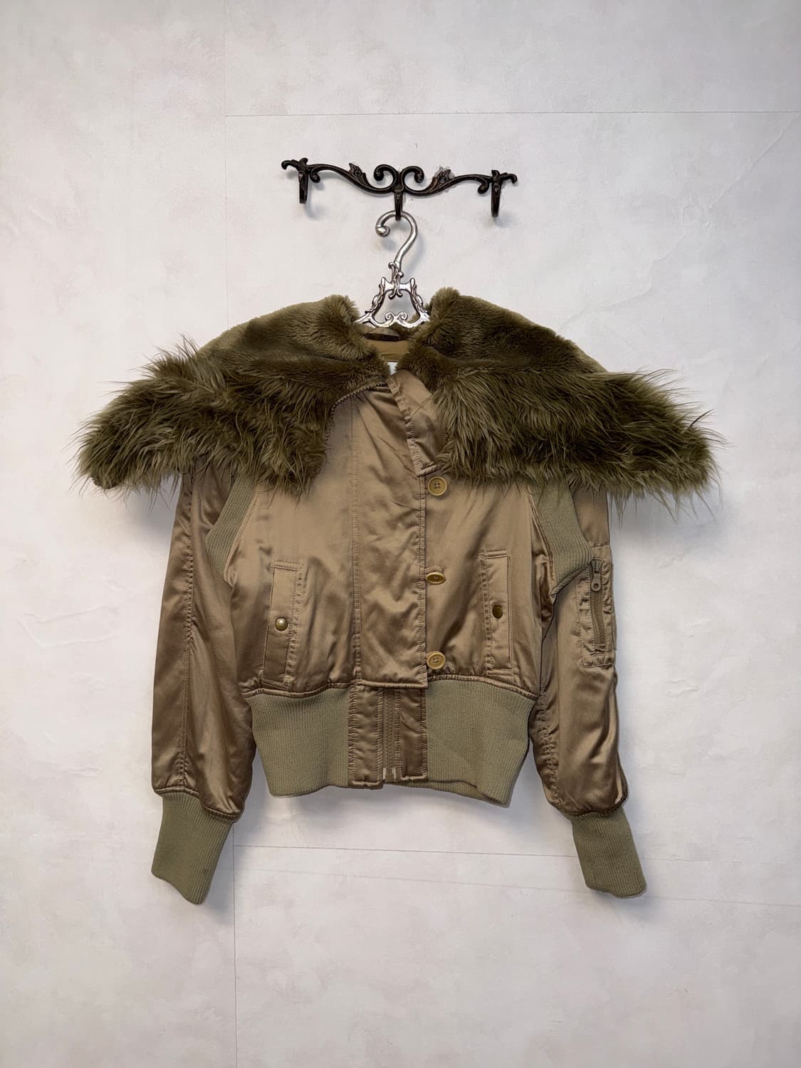 Armani Exchange khaki satin N-2B bomber  상품이미지1