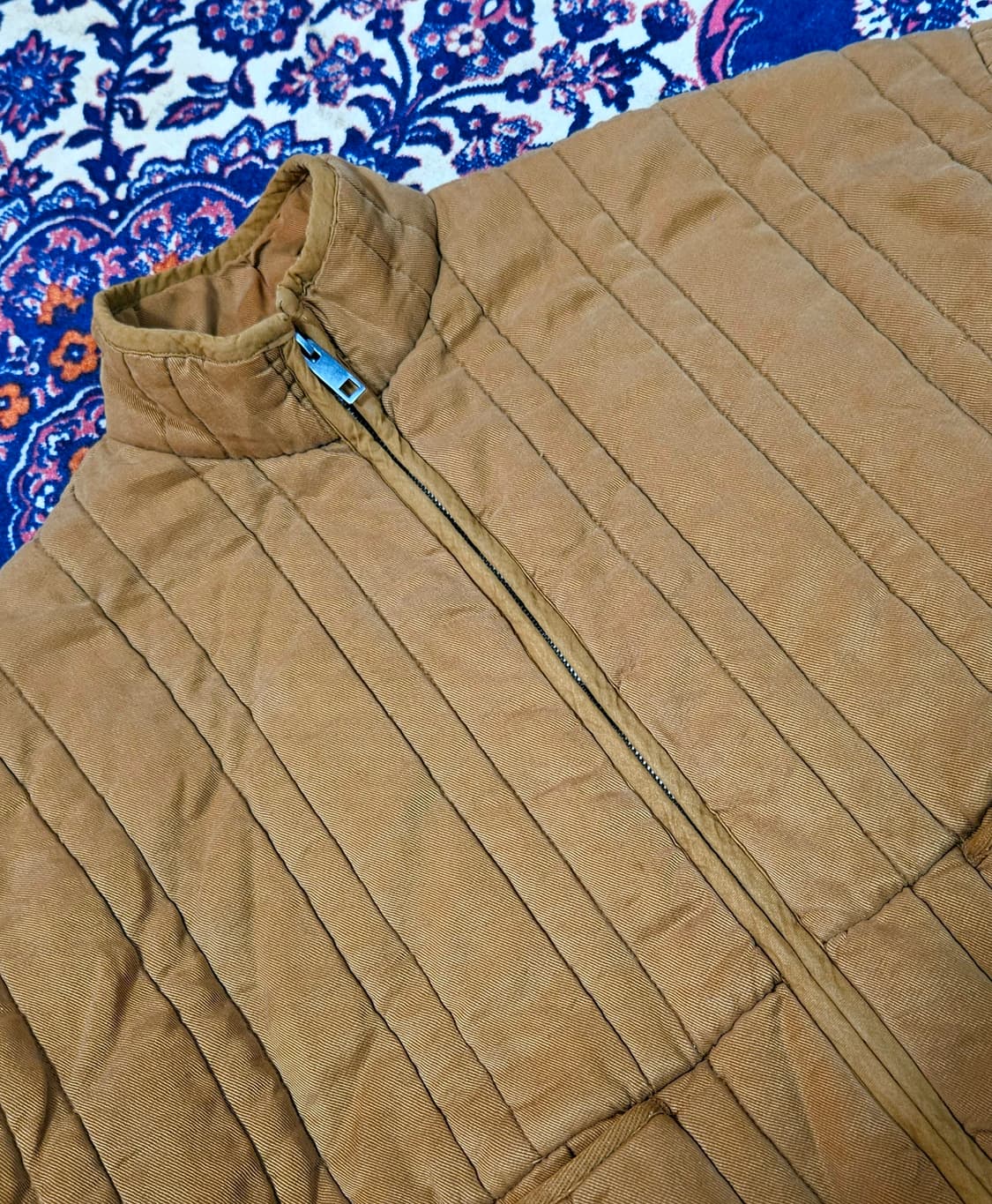 자라(ZARA) 세로 깔깔이 집업 자켓 M size 상품이미지3