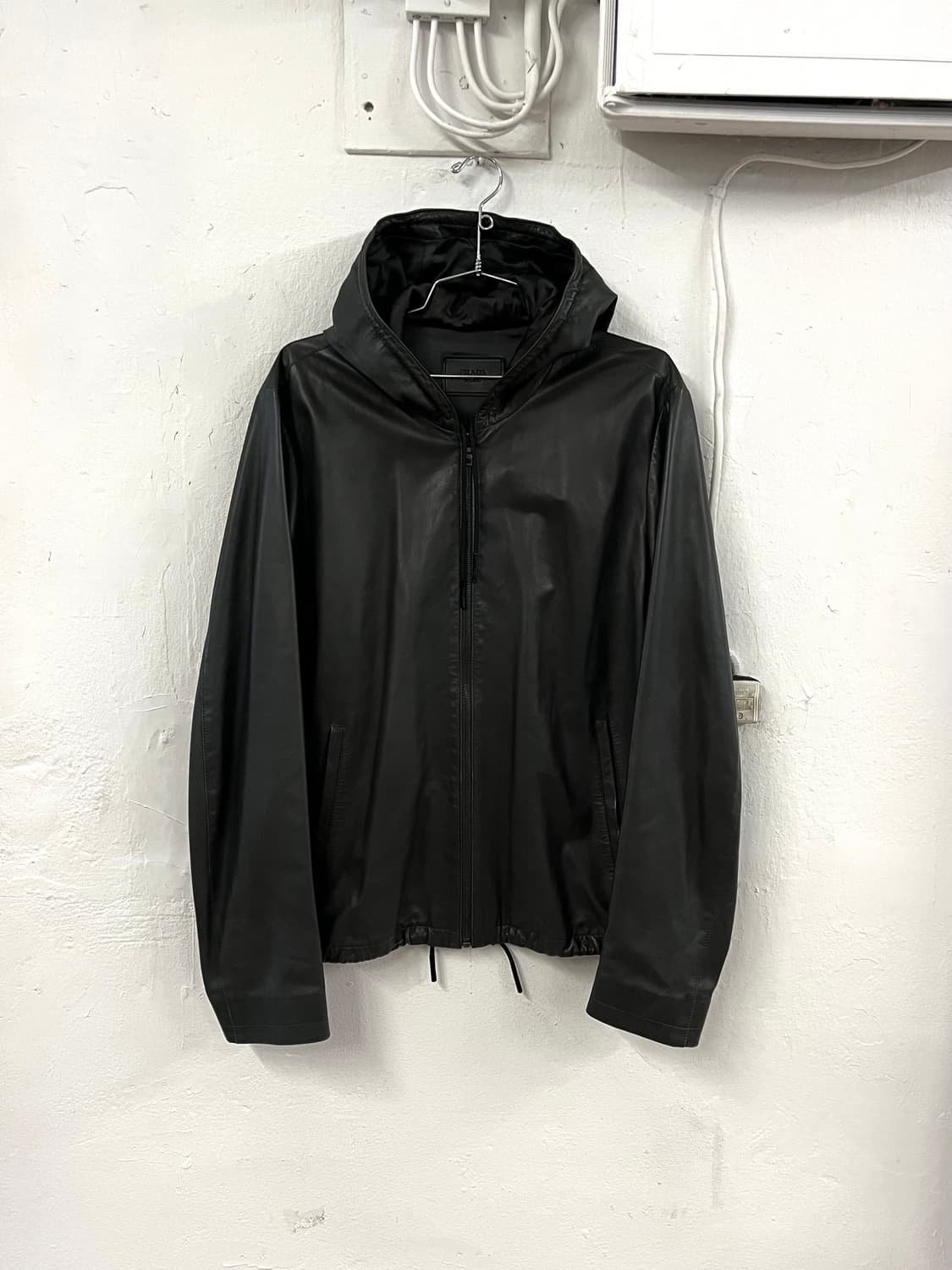 프라다 2010SS 런웨이 레더 후드 자켓 상품이미지1