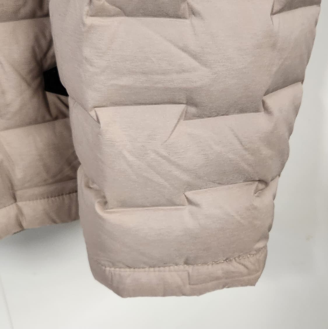 닥스 골프 베이지 단색 구스패딩 2XL 22SS 상품이미지4