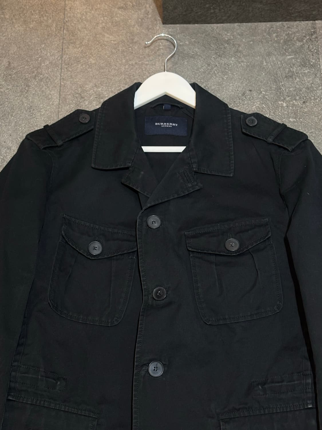 버버리 블랙 남성 면자켓 점퍼 M 상품이미지4