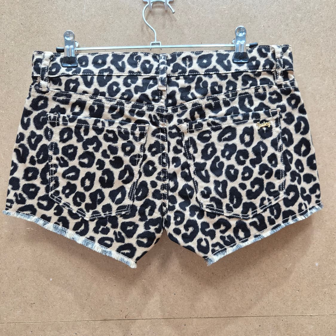 쥬시 꾸뛰르 레오파드 프린트 숏팬츠 상품이미지9